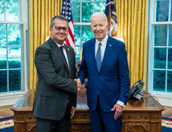 Посол Азербайджана встретился с президентом США