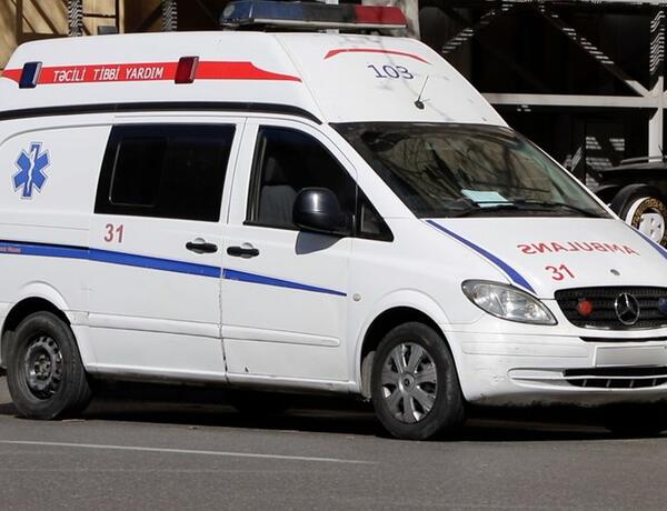 Bakıda 87 yaşlı qadın eyvandan yıxılaraq ölüb