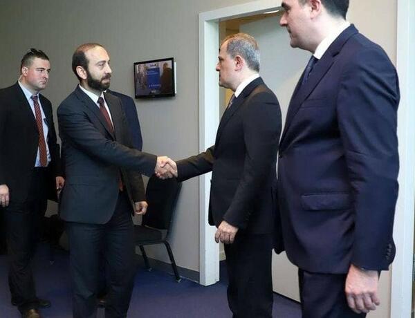 В Тбилиси завершилась встреча между главами МИД Азербайджана и Армении