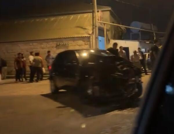 Bakıda iki avtomobil toqquşdu, xəsarət alan var