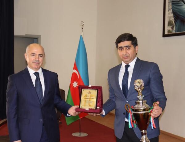 Bakı Apellyasiya Məhkəməsinin əməkdaşları təltif edildi –