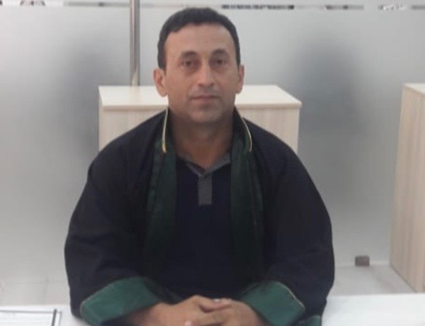 Məhkəmə vəkil Vüsal Mirzəyevə bəraət verdi –