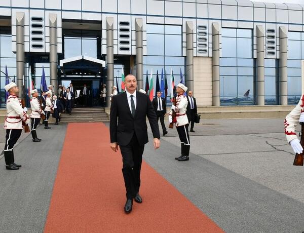Завершился официальный визит президента Ильхама Алиева в Болгарию