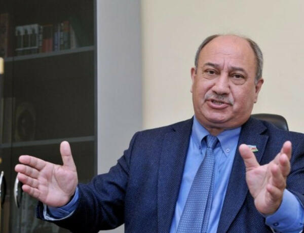 Araz Əlizadə vəfat etdi