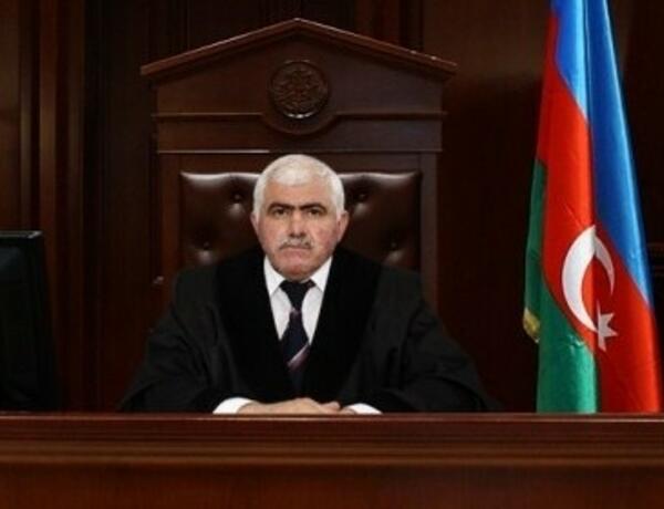 Hakim Süleyman Ağayevin səlahiyyətlərinə xitam verildi