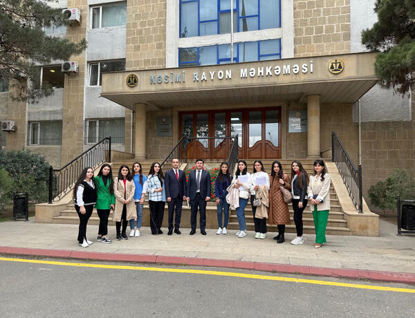 Hüquqşünas tələbələr Nəsimi Rayon Məhkəməsində olublar –