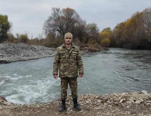 Daim zirvədə, Vətənim!