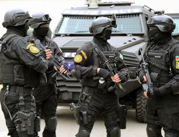 Bakıda polis postları quraşdırıldı