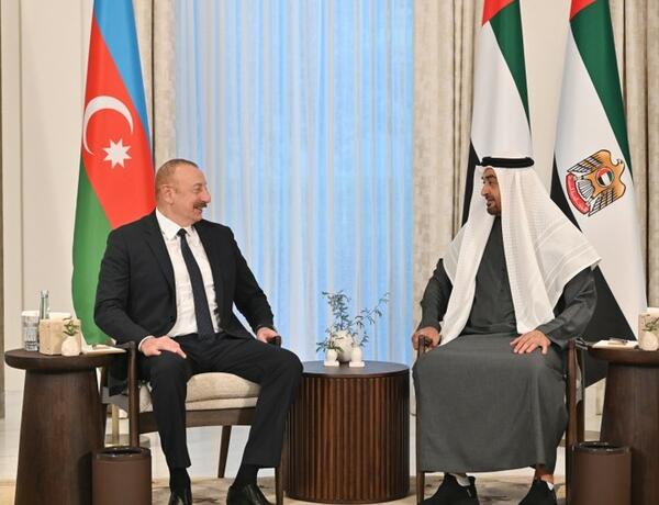 Состоялась встреча Ильхама Алиева с президентом ОАЭ шейхом Мухаммедом бен Заидом Аль Нахайяном