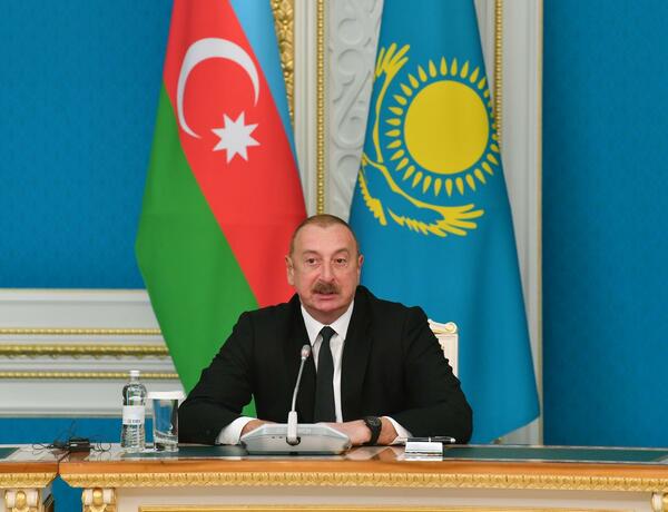 Президент Ильхам Алиев проинформировал казахстанского коллегу о переговорном процессе по нормализации между Азербайджаном и Арменией