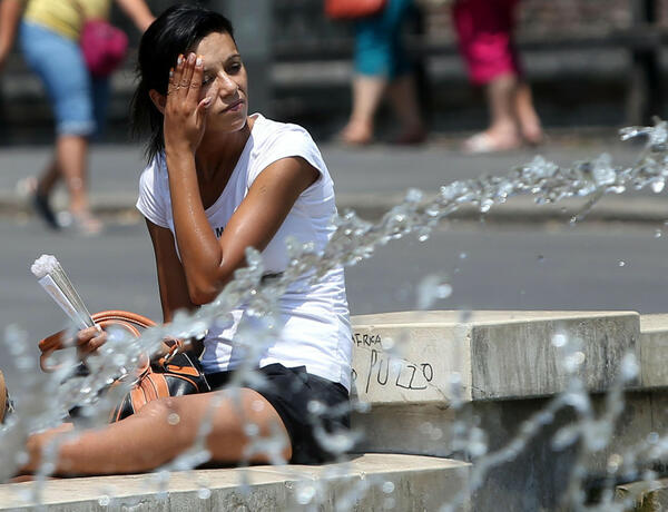 Azərbaycanda isti və bürkülü hava şəraiti bu tarixədək davam edəcək