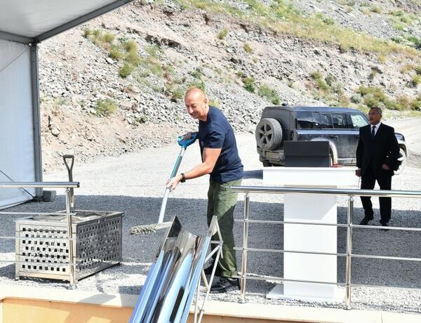 Заложен фундамент села Зар Кяльбаджарского района