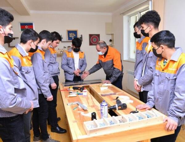 Peşə təhsili müəssisələrinə tələbə qəbuluna start verildi