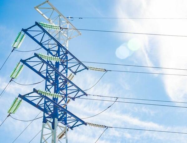 Kəlbəcərlə Laçının elektrik şəbəkələrini birləşdirən dairəvi elektrik təchizat sxemi yaradılacaq
