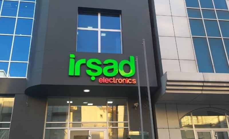 "İrşad Elektroniks" bələdiyyə sədrini məhkəməyə verdi