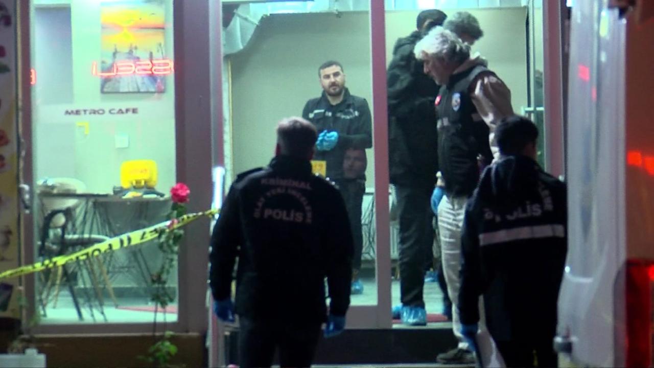 İstanbulda silahlı insident zamanı 3 nəfər yaralanıb
