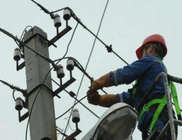 Sumqayıtda leysan səbəbindən elektrik şəbəkəsində fasilələr yarandı