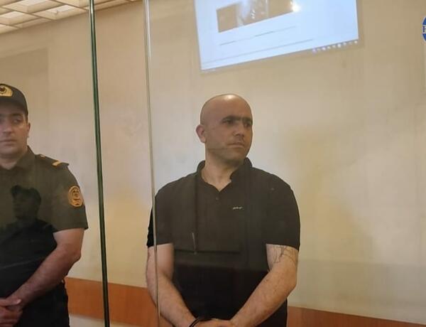 Məhkum yoldaşını öldürməyə cəhddə təqsirləndirilən şəxs: “Onu cəzalandırmaq istədim”