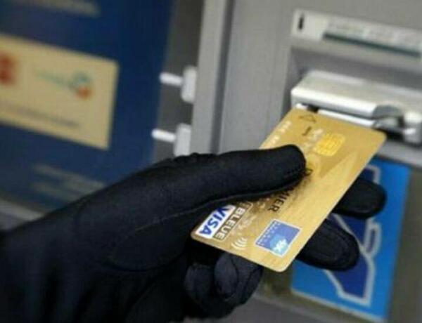 Ötən gün bank kartlarından oğurlanan pulların məbləği açıqlandı