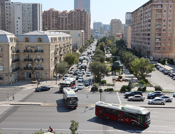 Xocalı prospektində hərəkət yenidən təşkil edildi –