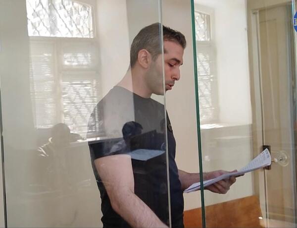 Tanınmış model Razi Əliyevanı döyməkdə təqsirləndirilən şəxs: “Hər ay ona pul verirdim”