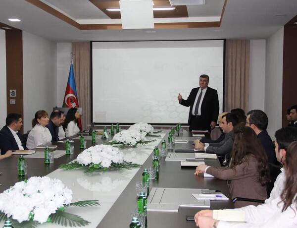 Binəqədi Rayon Məhkəməsində seminar keçirildi –