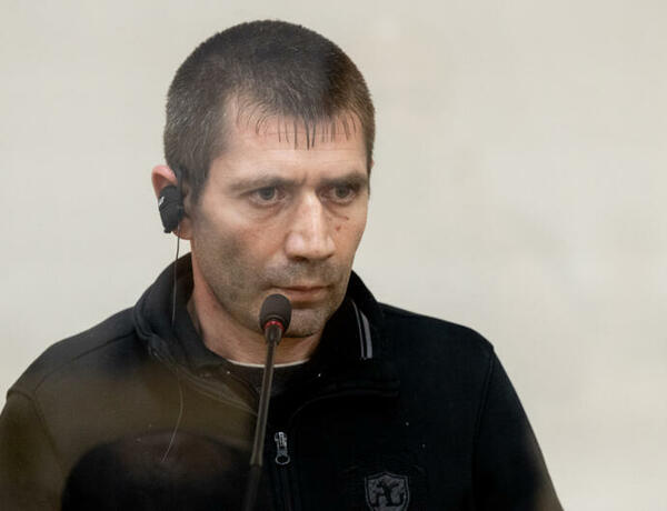 Stepanyan Qarabağda Ermənistandan gələn zabitlərin sayca çox olduğunu etiraf etdi