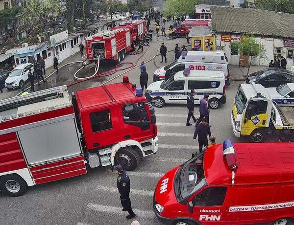 Binəqədidə yanğınla bağlı nəqliyyatın hərəkətinə məhdudiyyət aradan qaldırıldı –