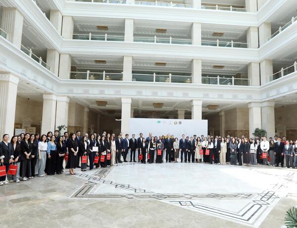 “DİVAN” – Milli Məhkəmə Simulyasiyasının bağlanış və mükafatlandırma mərasimi keçirildi –