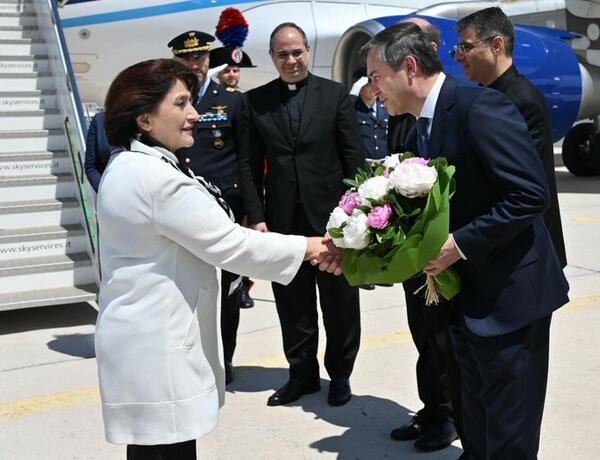 Sahibə Qafarova Vatikanda səfərdədir –