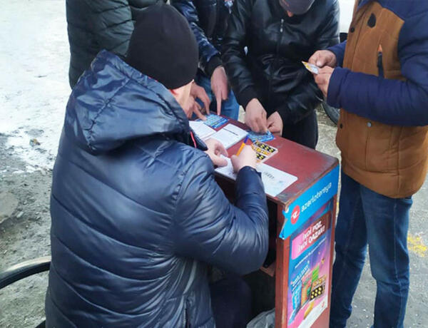 “İmkanım yoxdur, pul qazanmaq istədim” –
