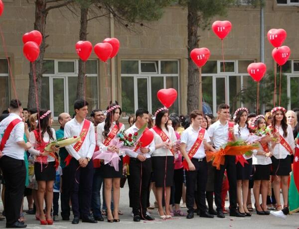 XI sinfi bitirənlərin sayı açıqlandı