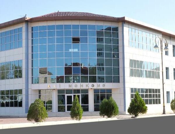 Naxçıvan Ali Məhkəməsi 46 min manatlıq sifariş verdi