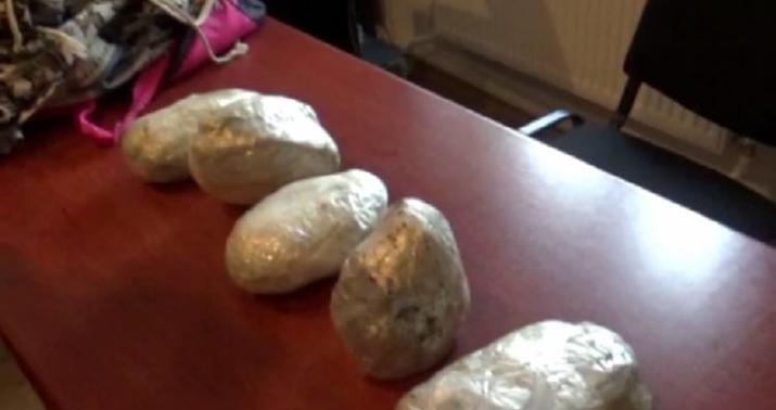 Polis 2 kiloqram narkotik vasitə aşkarladı