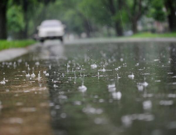 Ölkə ərazisinin bəzi yerlərində yağıntılı və küləkli hava şəraiti davam edir –