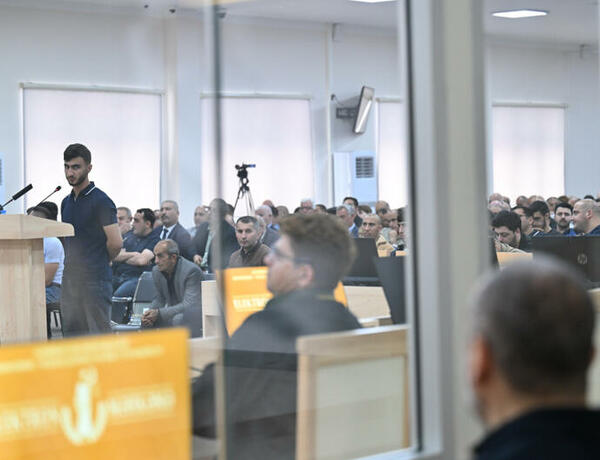 Ruben Vardanyanın məhkəməsində zərərçəkmişlər ifadə verdilər
