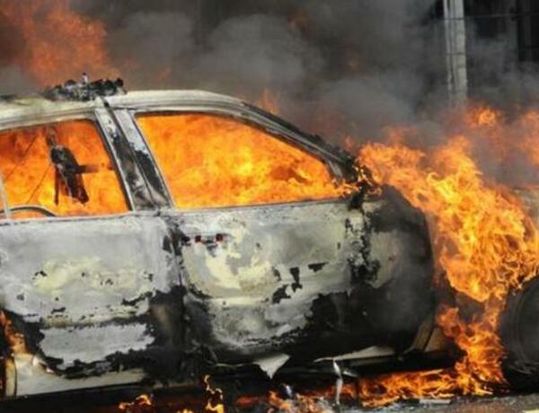 Göygöldə “Kia” markalı minik avtomobili yandı