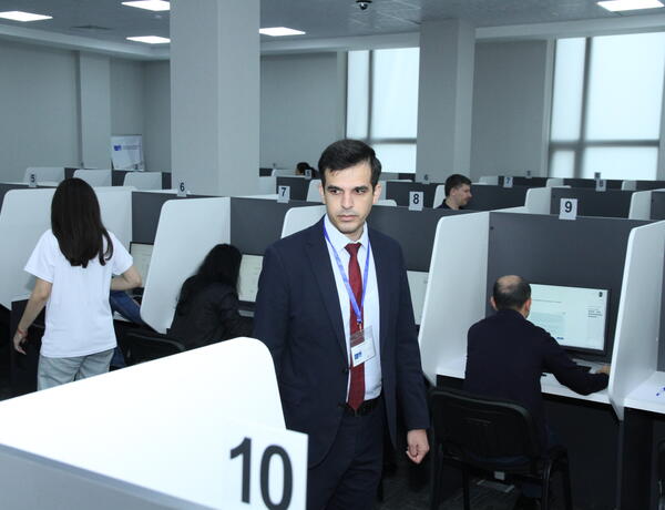 Hakim vəzifəsinə namizədlər üçün test imtahanı keçirildi –