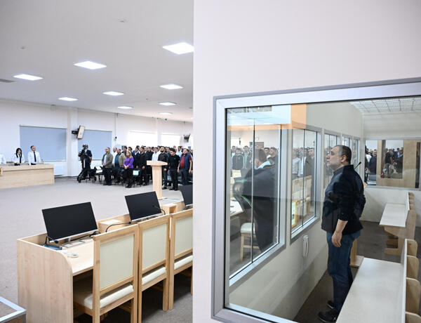Ruben Vardanyanın məhkəməsində zərərçəkmiş şəxslərin ifadələri dinlənilib –