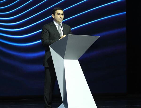 “Məhkəmə hakimiyyəti cəmiyyətin fundamental dəyərlərinin keşiyində dayanan qarantdır” –