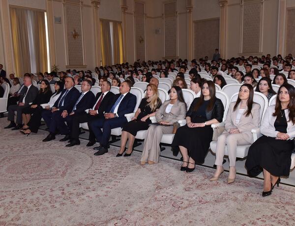 Sumqayıtda “Konstitusiya və Suverenlik ili”nə həsr olunmuş konfrans keçirilib –