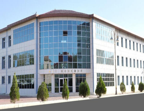 Naxçıvan Ali Məhkəməsinin hakimi vəzifəsindən azad ediləcək