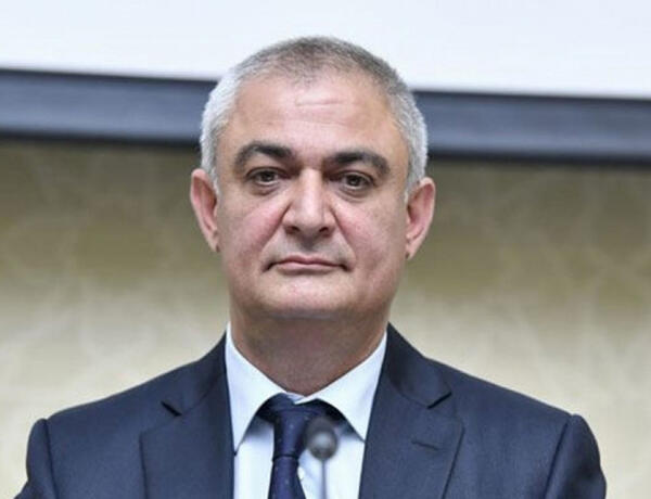 Dənizkənarı Bulvar İdarəsi sədrinin məhkəməsində təqsirləndirilən şəxslər ifadə verdi