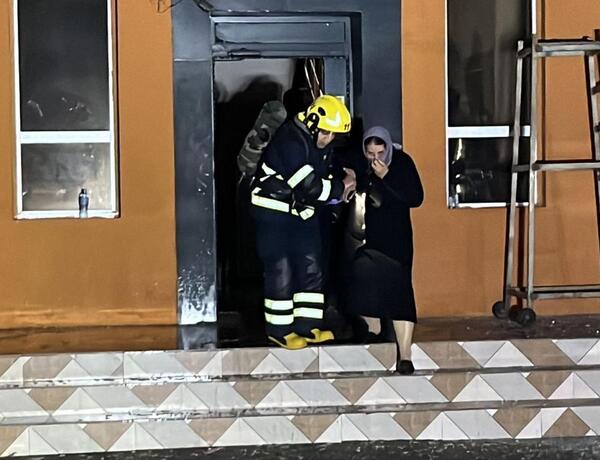 Bakıda 3 nəfərin öldüyü binada yanğınla bağlı klinika direktoru saxlanılıb –