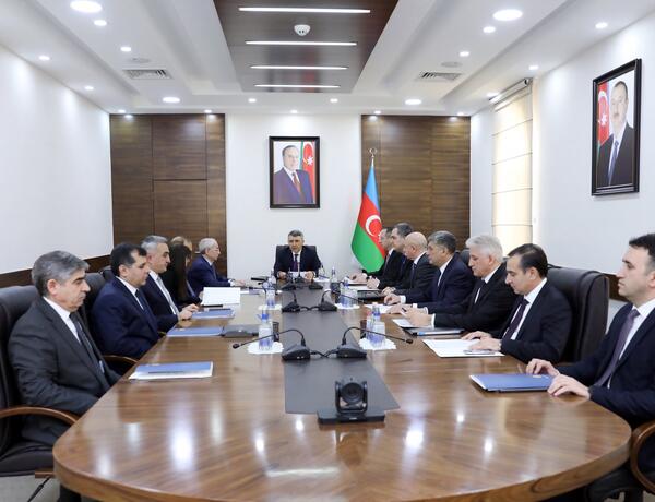Məhkəmə-Hüquq Şurasının növbəti iclası keçirildi –
