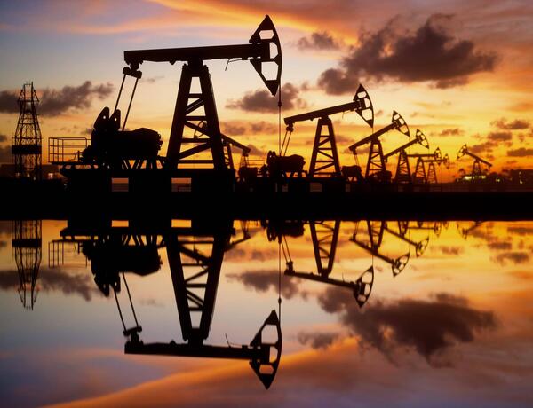 “Brent” nefti yenidən 100 ABŞ dolları həddini ötdü