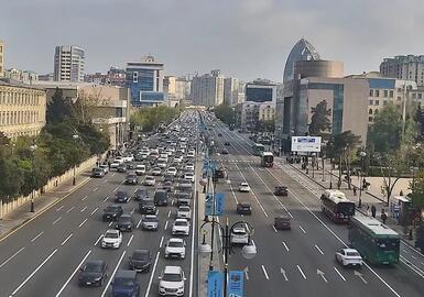 Bakıda tıxac olan yolların SİYAHISI