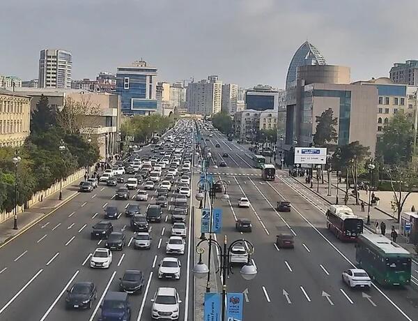 Bakıda bu yollarda tıxac var –