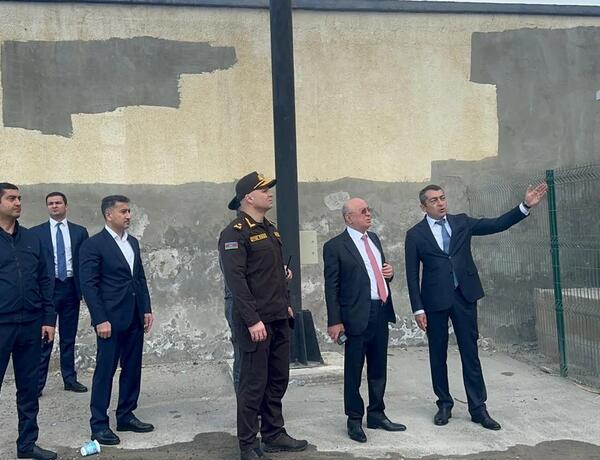 Kəmaləddin Heydərov Lökbatanda yanğın baş verən əraziyə gəldi