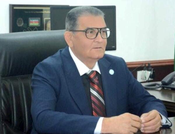 Saleh Səmədovun məhkəməsi başladı